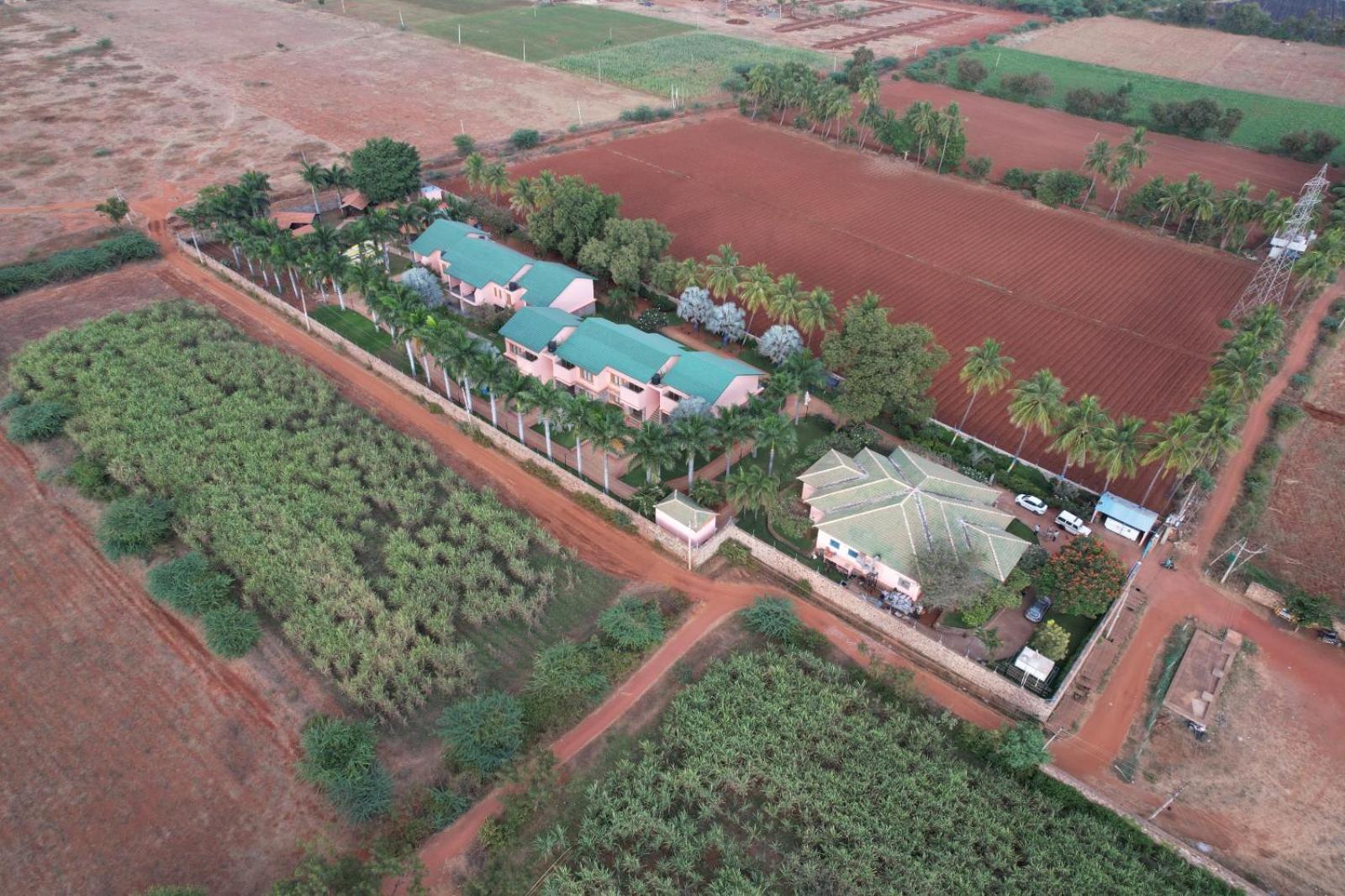 Krishna Heritage Resort Badami Eksteriør bilde